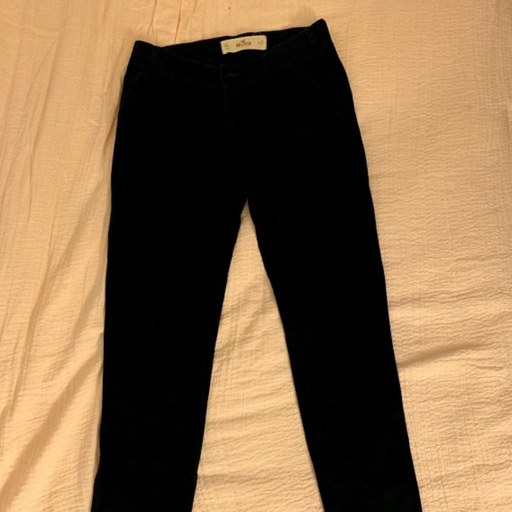 Navy Hollister Skinny Legged Pants Size 00
